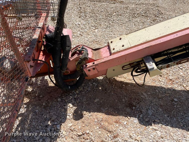 image for item JC9899 1998 JLG 40H  boom lift