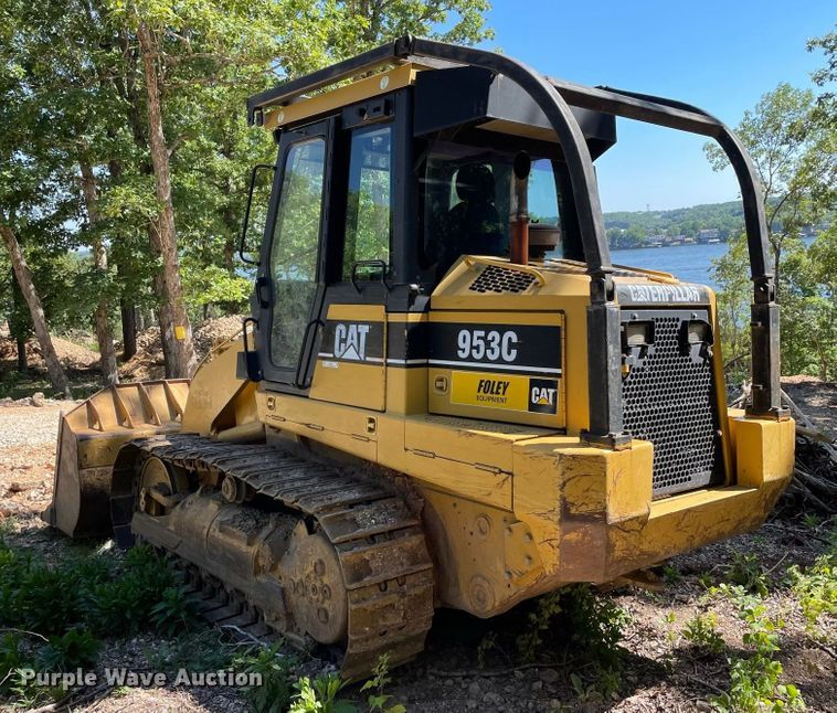 image for item JC9900 2004 Caterpillar 953C  track loader