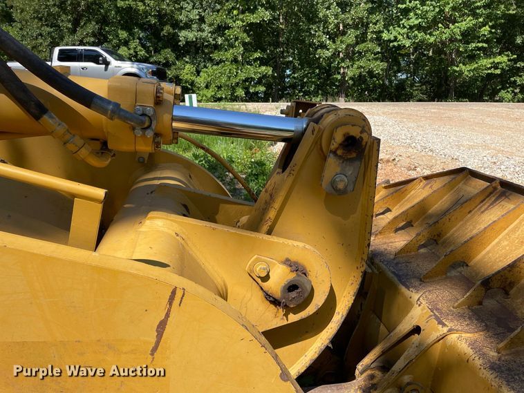 image for item JC9900 2004 Caterpillar 953C  track loader