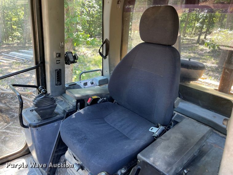 image for item JC9900 2004 Caterpillar 953C  track loader