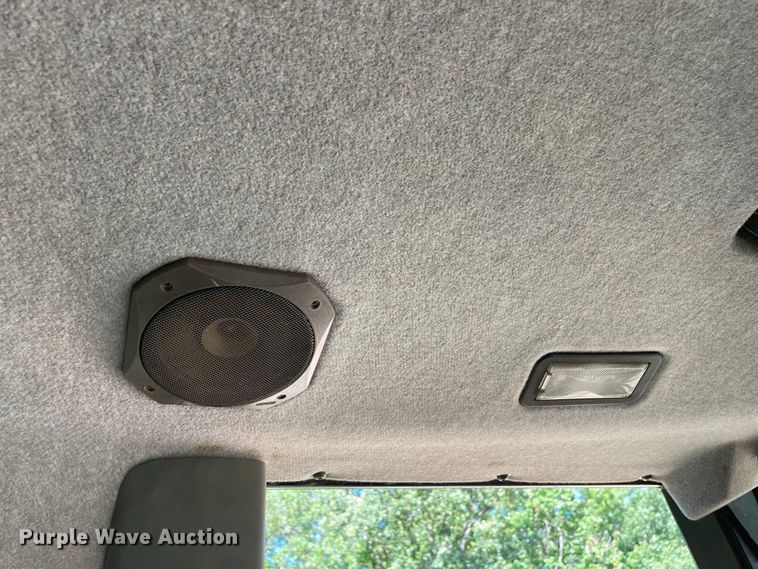 image for item JC9900 2004 Caterpillar 953C  track loader