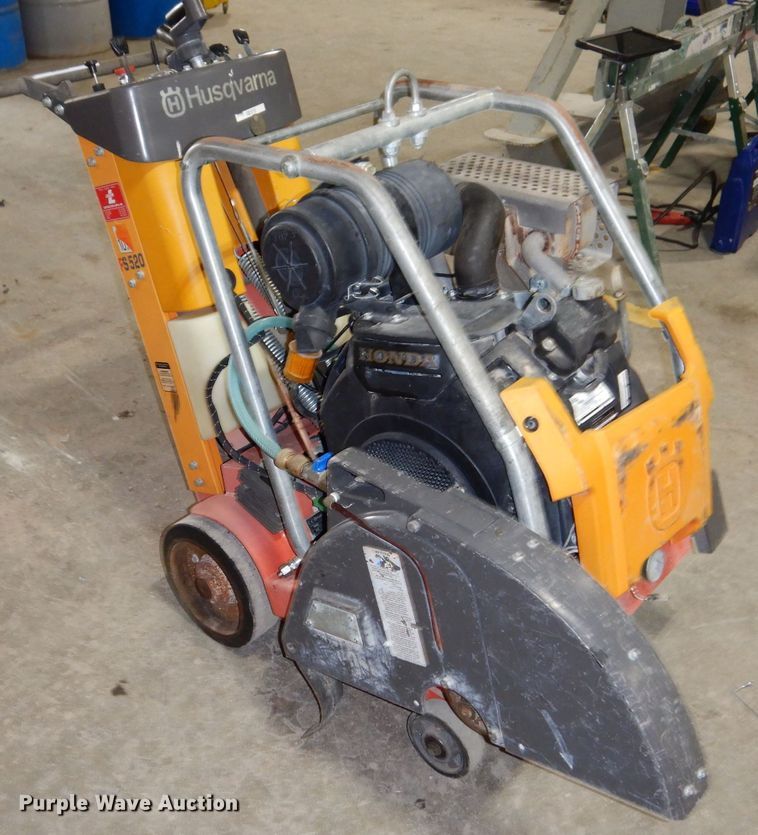 image for item JH9746 Husqvarna FS520  concrete saw