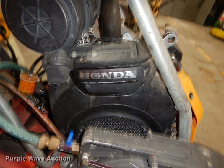 image for item JH9746 Husqvarna FS520  concrete saw