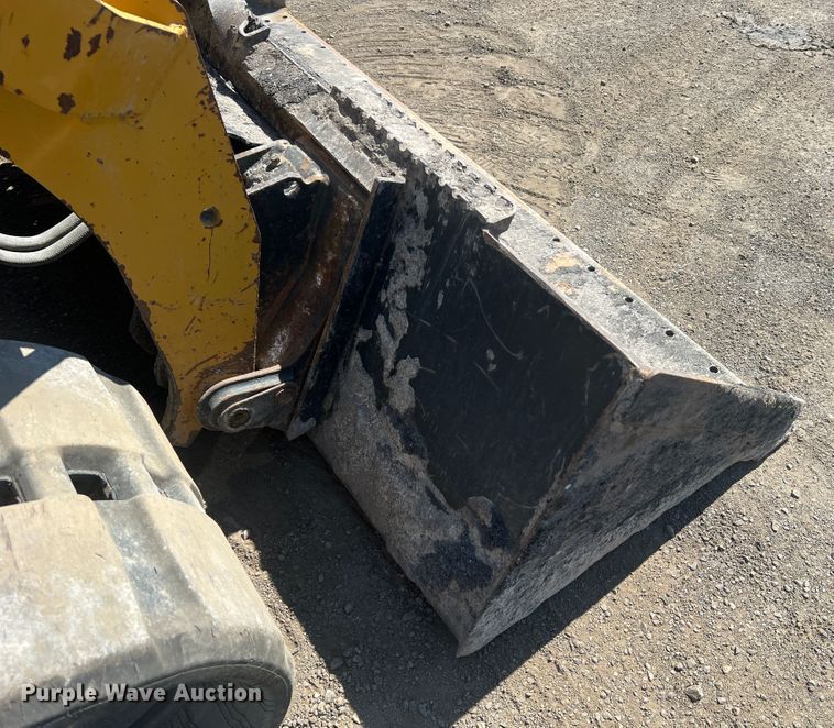 image for item JM9234 2016 Caterpillar 289D  skid steer loader