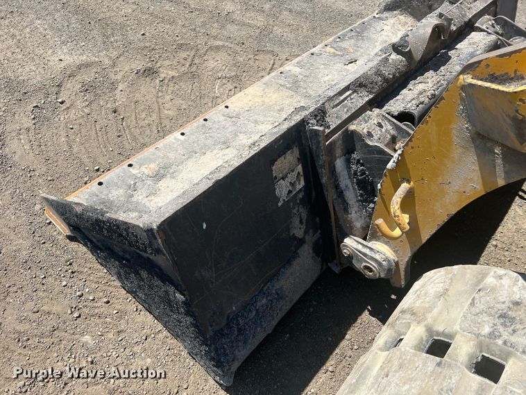 image for item JM9234 2016 Caterpillar 289D  skid steer loader