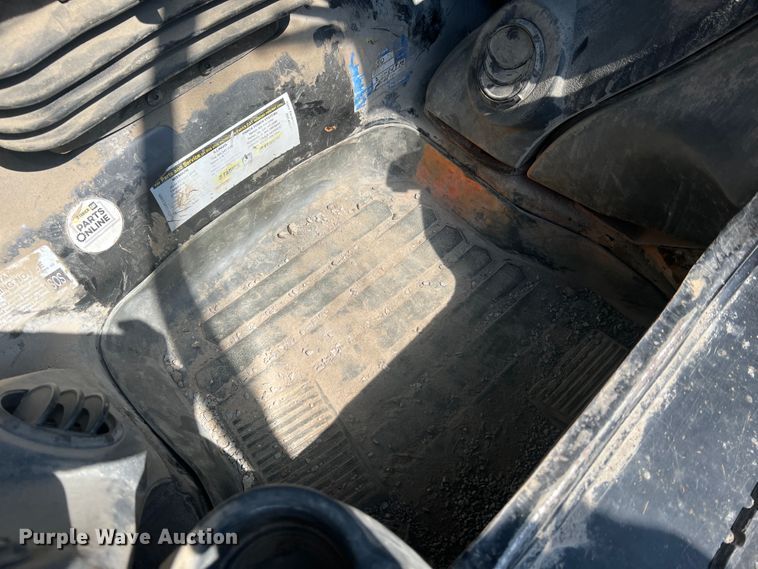 image for item JM9234 2016 Caterpillar 289D  skid steer loader