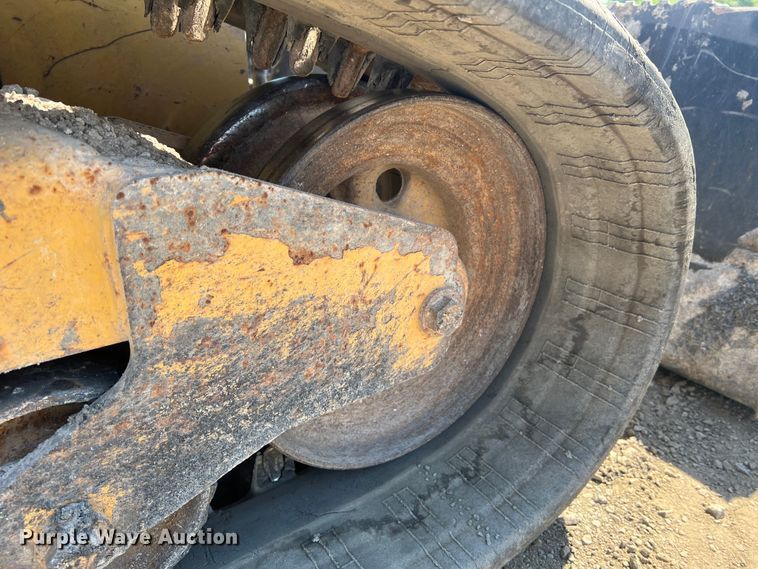 image for item JM9234 2016 Caterpillar 289D  skid steer loader