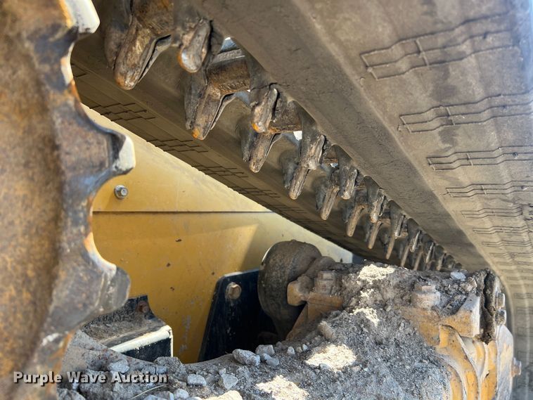 image for item JM9234 2016 Caterpillar 289D  skid steer loader