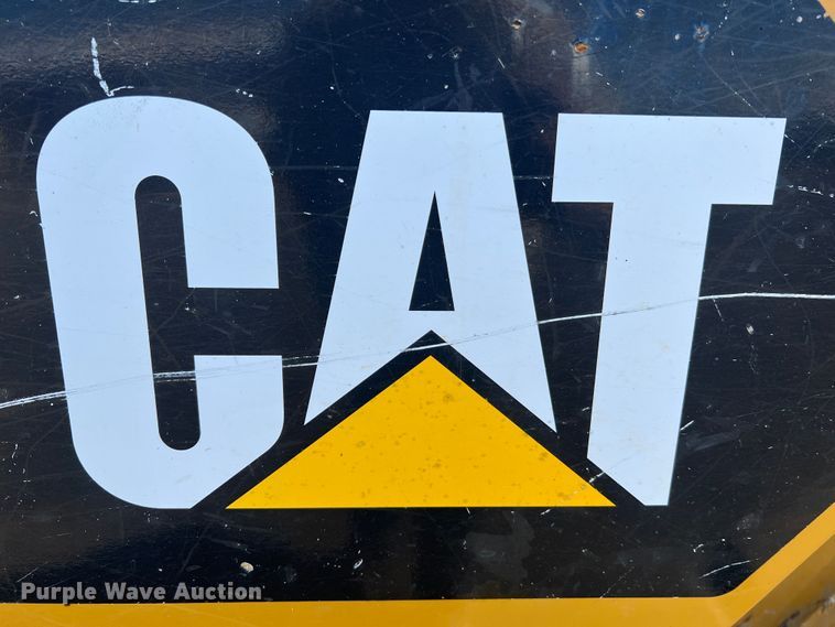 image for item JM9234 2016 Caterpillar 289D  skid steer loader