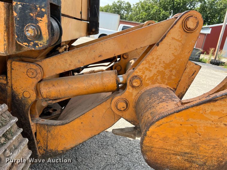 image for item JM9241 1980 Case 1150C  track loader