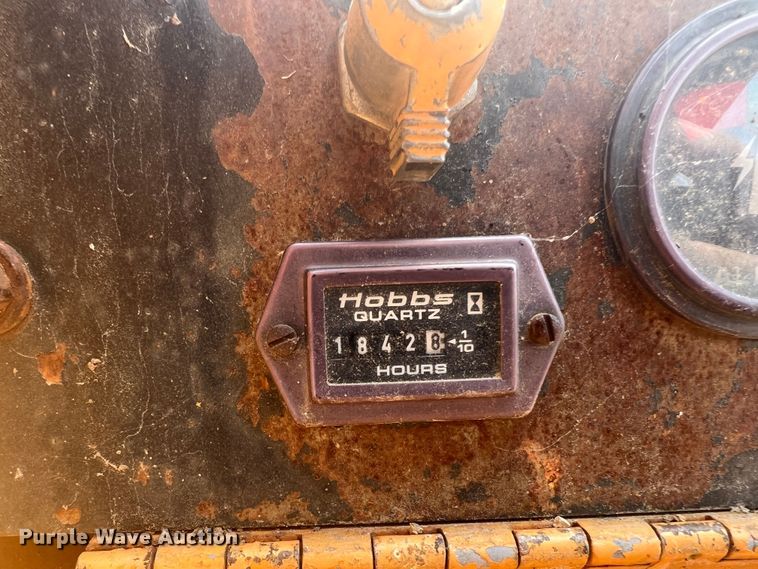 image for item JM9241 1980 Case 1150C  track loader