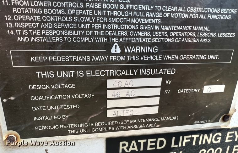 image for item JM9251 2005 Freightliner Business Class M2  bucket truck