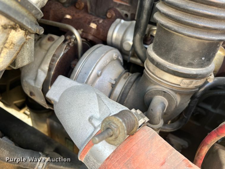 image for item JM9252 2011 International WorkStar 7300  bucket truck