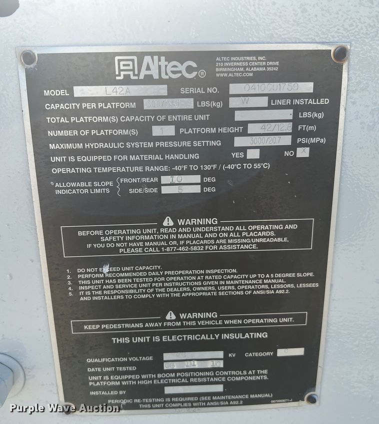 image for item JM9252 2011 International WorkStar 7300  bucket truck