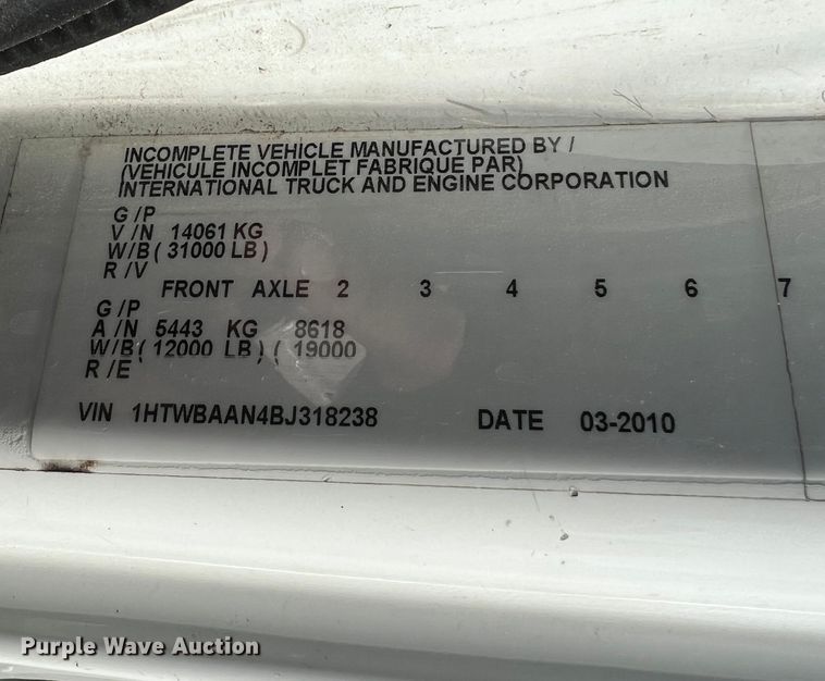 image for item JM9252 2011 International WorkStar 7300  bucket truck
