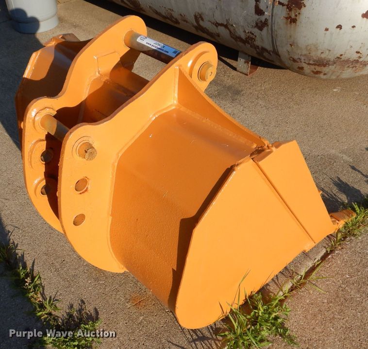 image for item JO9024 Case  36" W excavator bucket