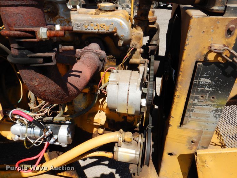 image for item JO9034 Vermeer 1250  wood chipper