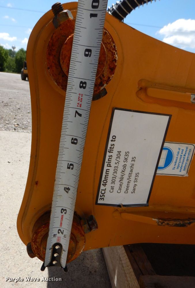 image for item JO9045 2020 Trojan TH35  breaker