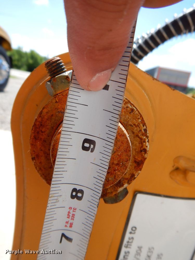 image for item JO9045 2020 Trojan TH35  breaker