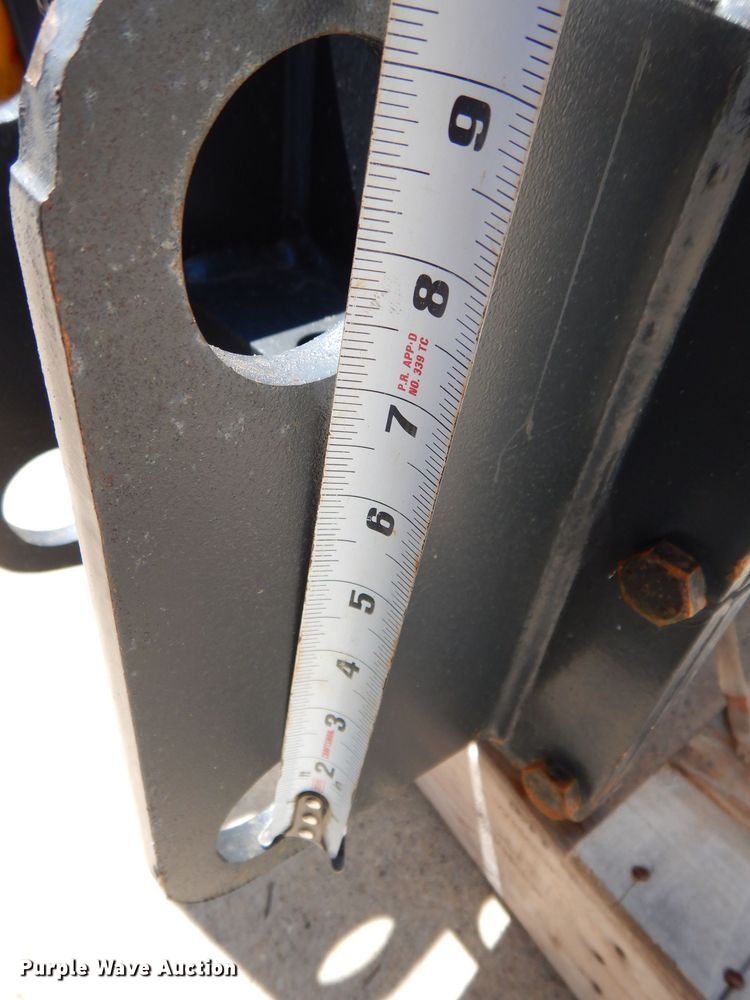 image for item JO9046 2021 Mustang HM150  breaker