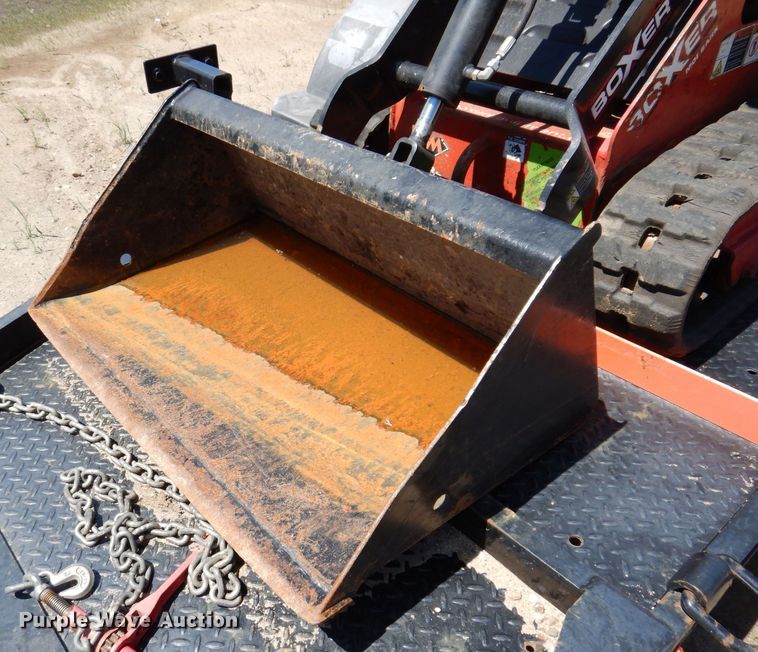 image for item JO9048 2017 Morbark 320  compact utility loader