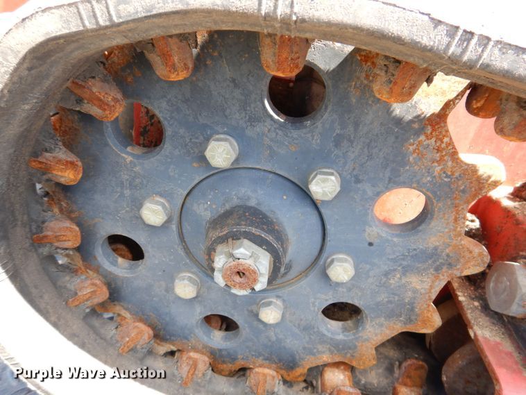 image for item JO9048 2017 Morbark 320  compact utility loader