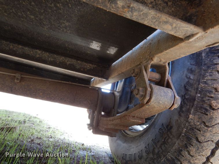 image for item JO9048 2017 Morbark 320  compact utility loader