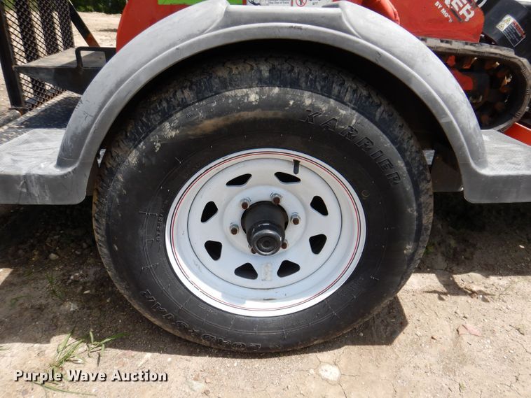 image for item JO9048 2017 Morbark 320  compact utility loader