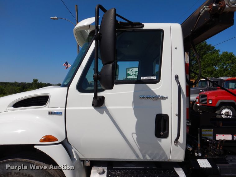 image for item JO9049 2014 International DuraStar 4300  roll-off container truck