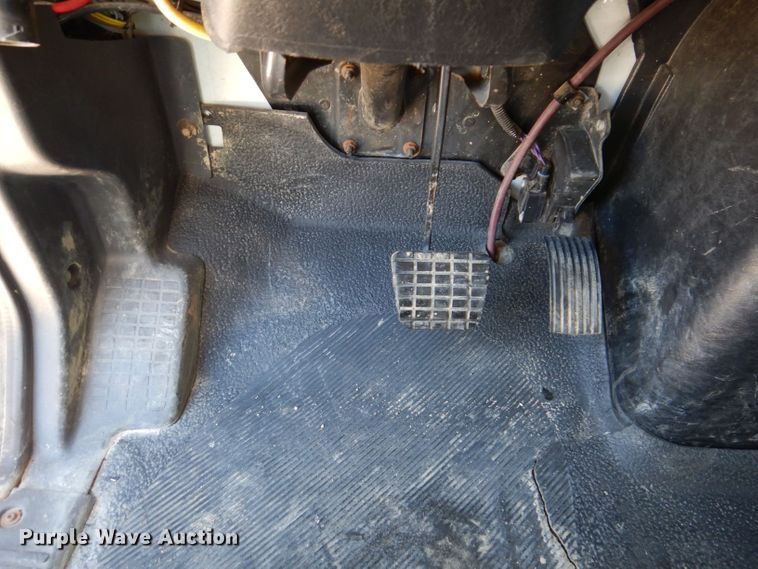 image for item JO9049 2014 International DuraStar 4300  roll-off container truck