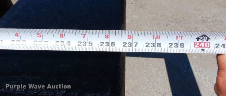 image for item JO9049 2014 International DuraStar 4300  roll-off container truck