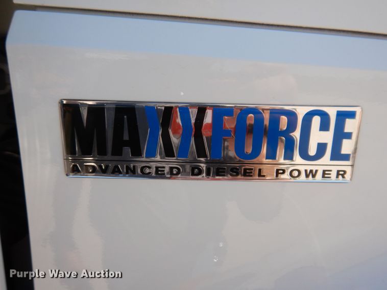 image for item JO9049 2014 International DuraStar 4300  roll-off container truck