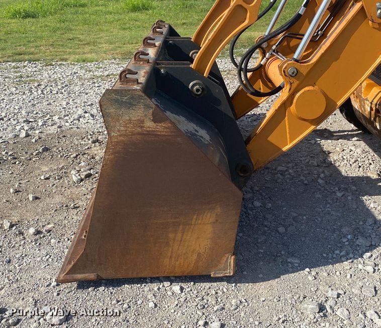 image for item JU9278 2013 Case 580 Super N  backhoe