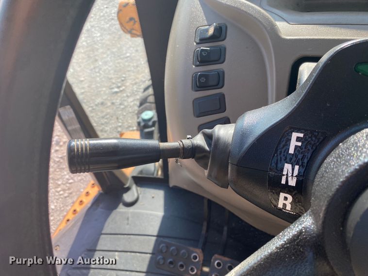 image for item JU9278 2013 Case 580 Super N  backhoe