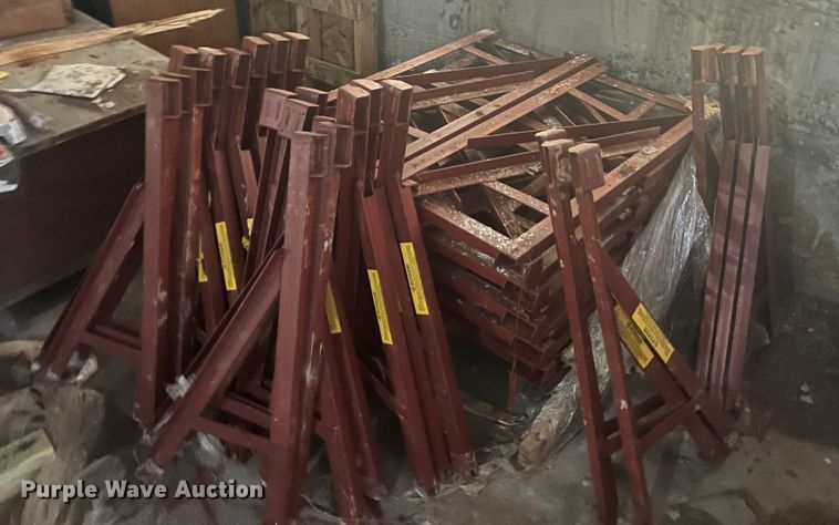 image for item KC9941 Approximately 413 concrete forms