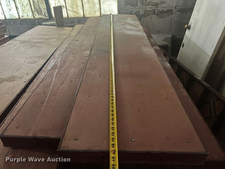 image for item KC9941 Approximately 413 concrete forms