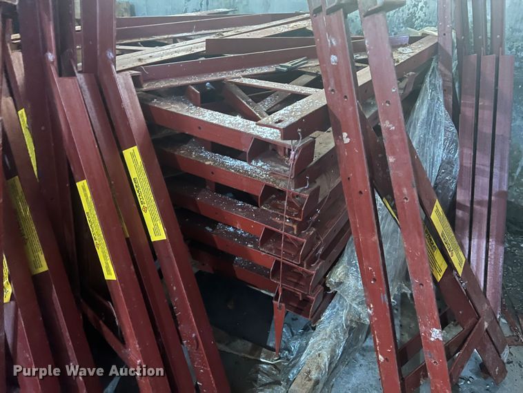 image for item KC9941 Approximately 413 concrete forms