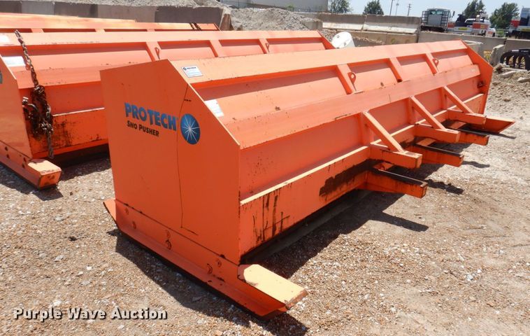 image for item KF9662 Pro Tech SP16L  wheel loader snow pusher