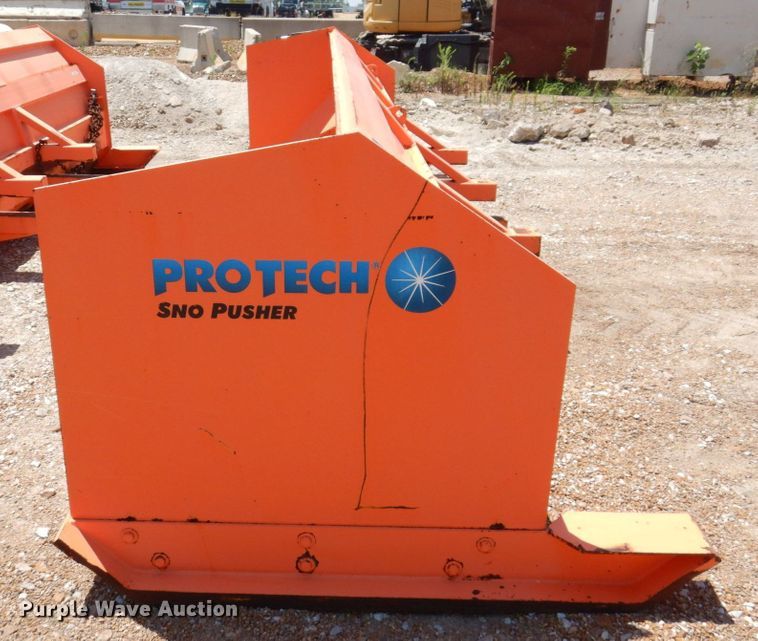 image for item KF9662 Pro Tech SP16L  wheel loader snow pusher