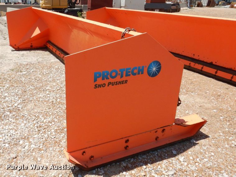 image for item KF9663 Pro Tech SP16L  wheel loader snow pusher