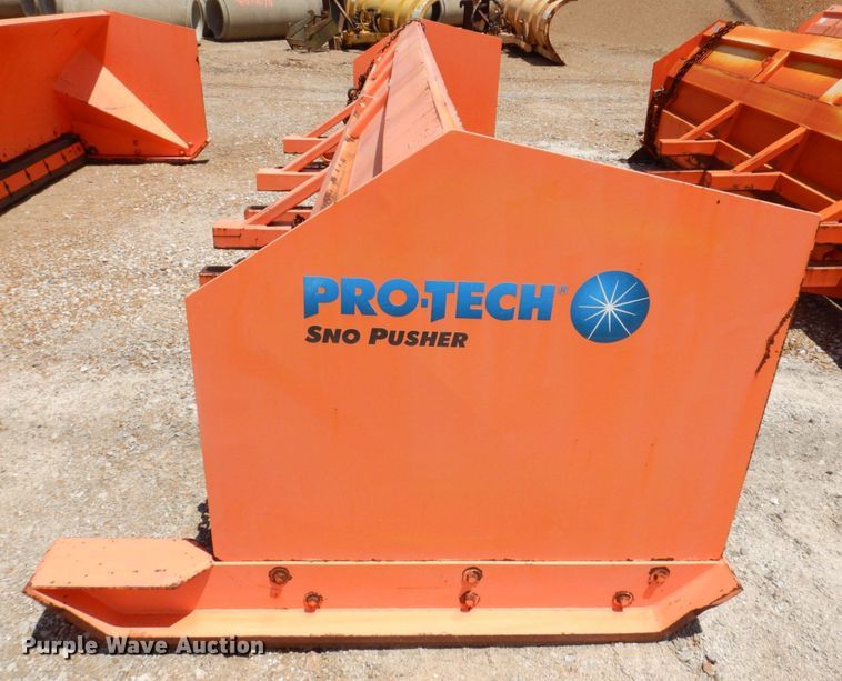 image for item KF9663 Pro Tech SP16L  wheel loader snow pusher