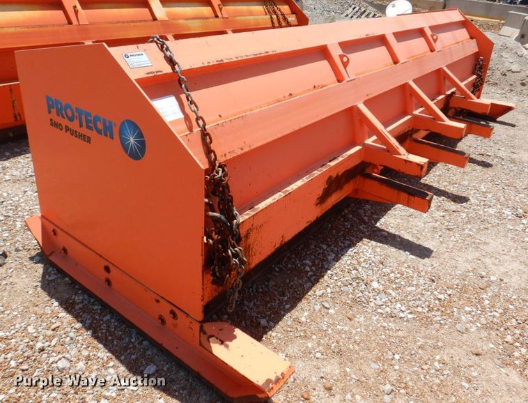 image for item KF9663 Pro Tech SP16L  wheel loader snow pusher