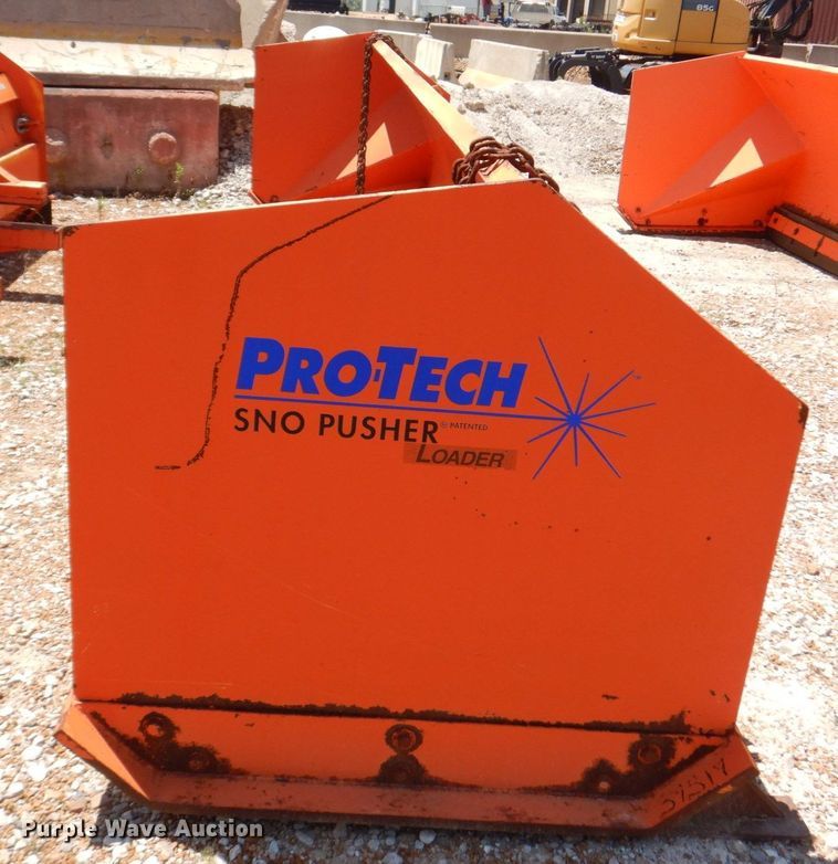 image for item KF9664 Pro Tech SP16L  wheel loader snow pusher