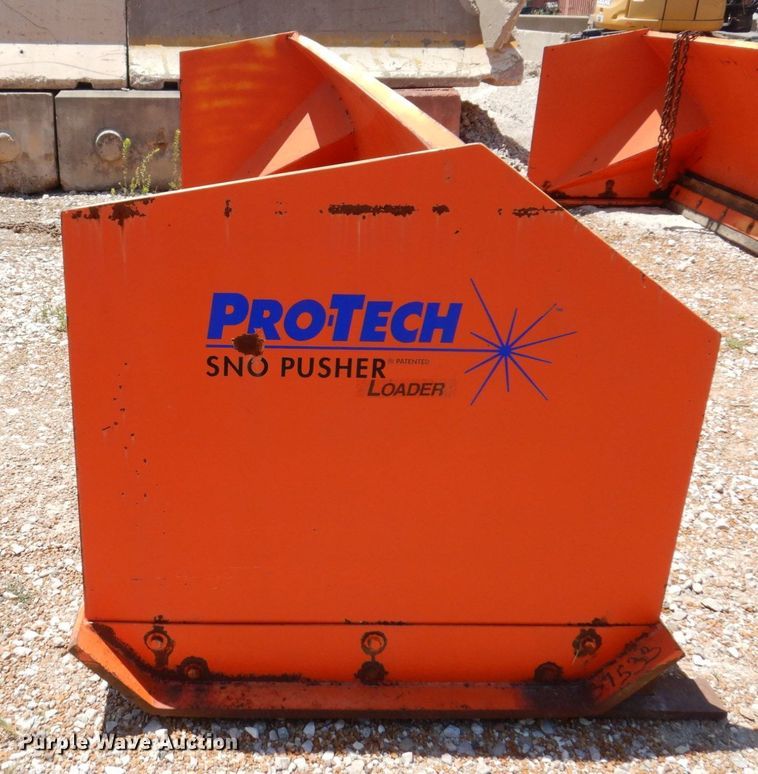 image for item KF9665 Pro Tech SP14L  wheel loader snow pusher