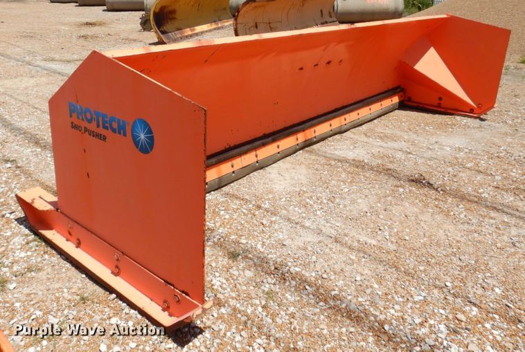 image for item KF9666 Pro Tech SP16L  wheel loader snow pusher