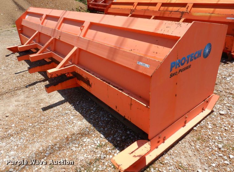 image for item KF9666 Pro Tech SP16L  wheel loader snow pusher