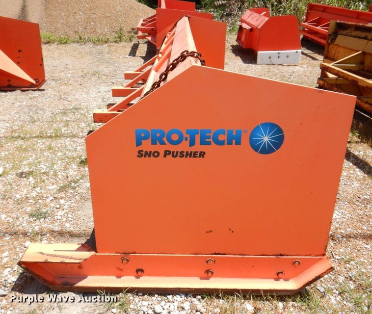 image for item KF9669 Pro Tech SP16L  wheel loader snow pusher