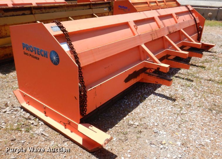 image for item KF9669 Pro Tech SP16L  wheel loader snow pusher