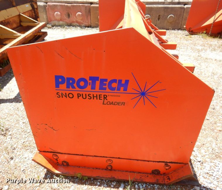 image for item KF9672 Pro Tech SP14L  wheel loader snow pusher