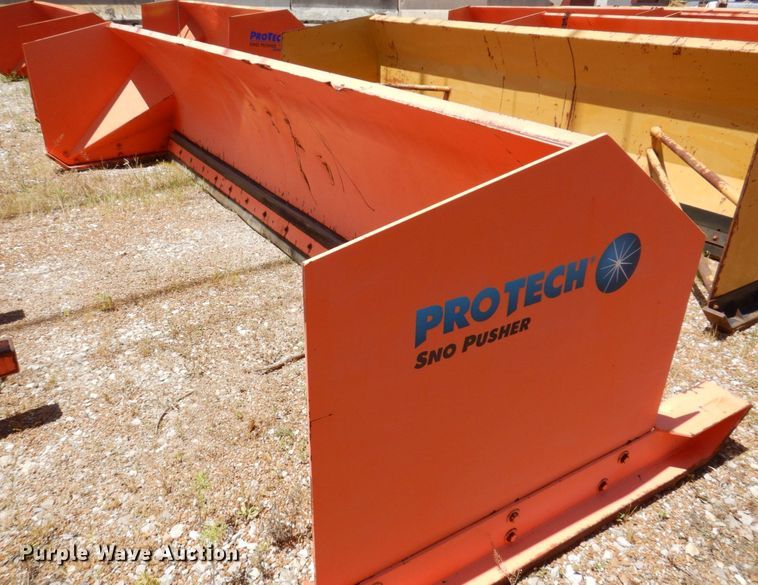 image for item KF9673 Pro Tech SP16L  wheel loader snow pusher